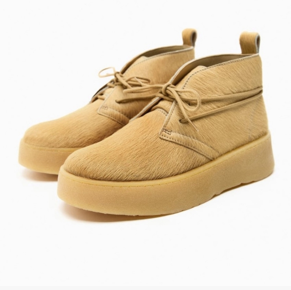 Zara × Clarks Calf Hair Leather Upper‎ Boots